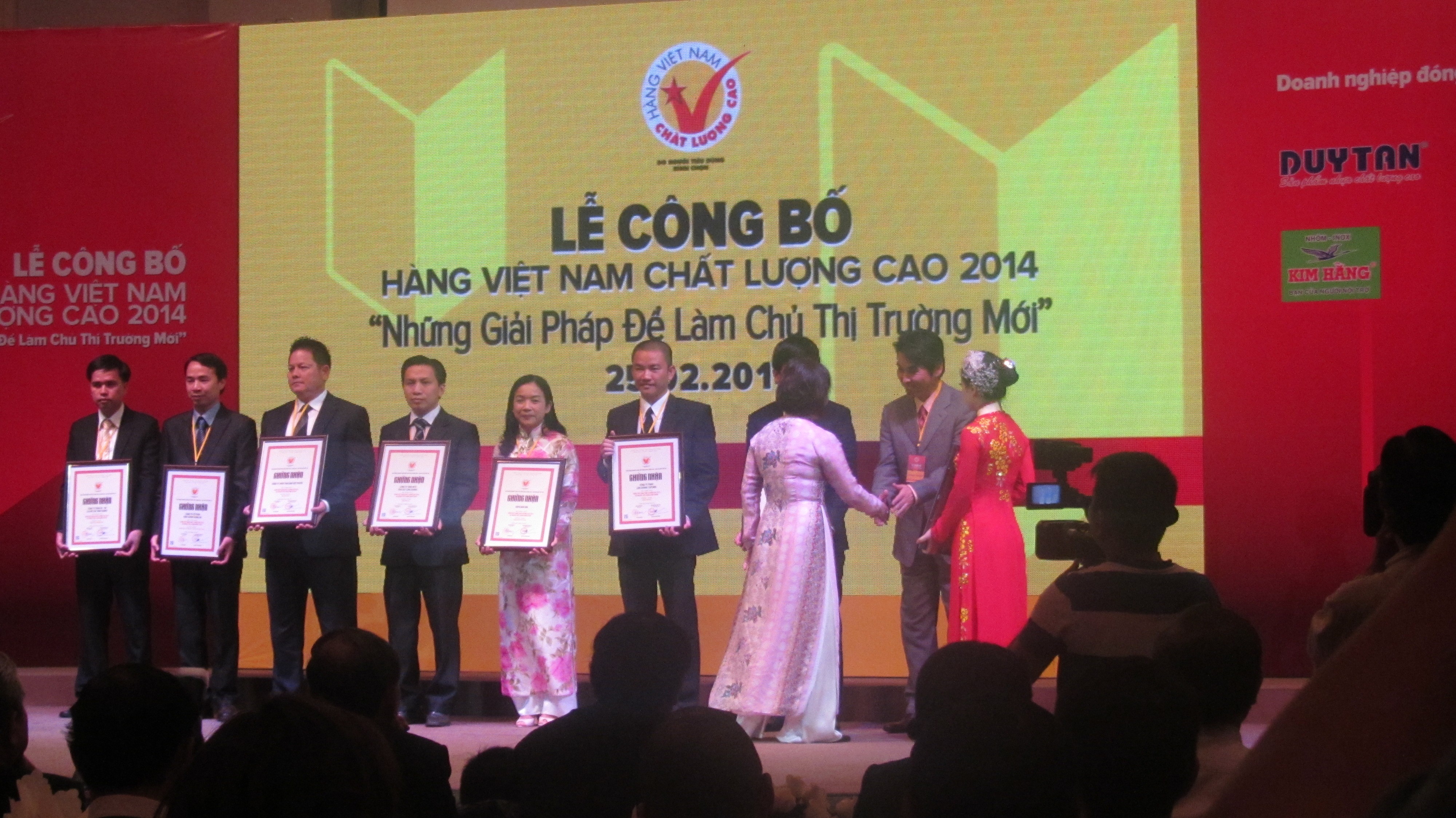 Công Ty TNHH Ắc Quy GS Việt Nam đã được trao tặng Giấy Chứng Nhận Hàng Việt Nam Chất Lượng Cao 2014 Do Người Tiêu Dùng Bình Chọn.