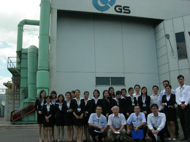 Kiểm toán viên công ty GS Yuasa Nhật Bản viếng thăm Công ty Ắc quy Việt Nam