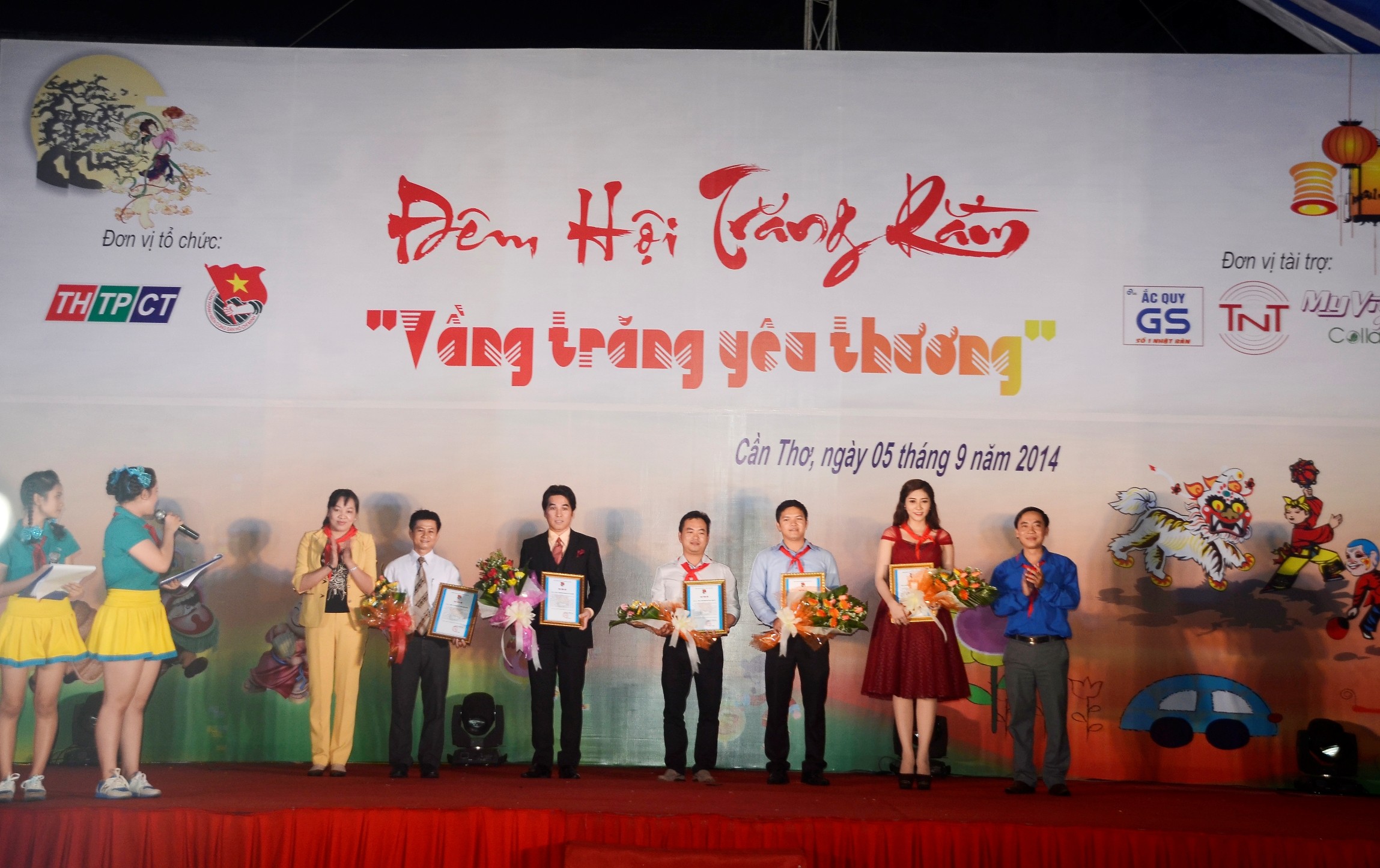 GS BATTERY VIETNAM - BRINGING MID AUTUMN FESTIVAL TO THE CHILDREN IN CAN THO CITY