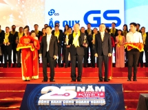 CÔNG TY ẮC QUY GS VIỆT NAM VINH DỰ NHẬN GIẢI THƯỞNG RỒNG VÀNG NĂM 2015
