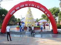 ABOUT 1000 MOTORBIKES AND OVER 3000 PEOPLE JOINING “MOTORBIKE CARE DAY” AT VINH LONG