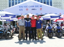 GS BATTERY AND THE FREE MOTORBIKE CARE DAY WAS ORGANIZED IN HUE FOR THE FIRST TIME.