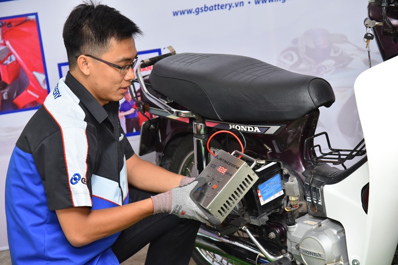 ngay-hoi-cham-soc-xe-may-2017